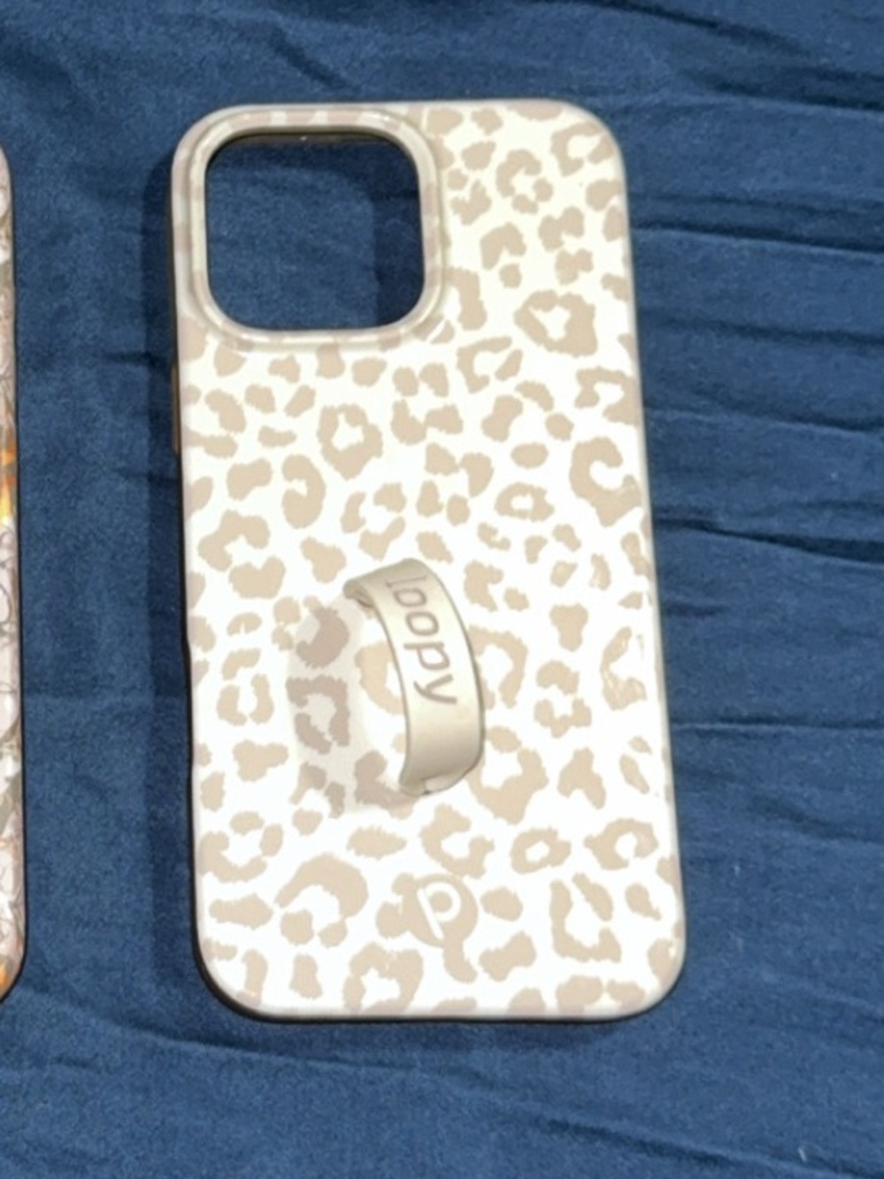 Leopard loopy ; righty